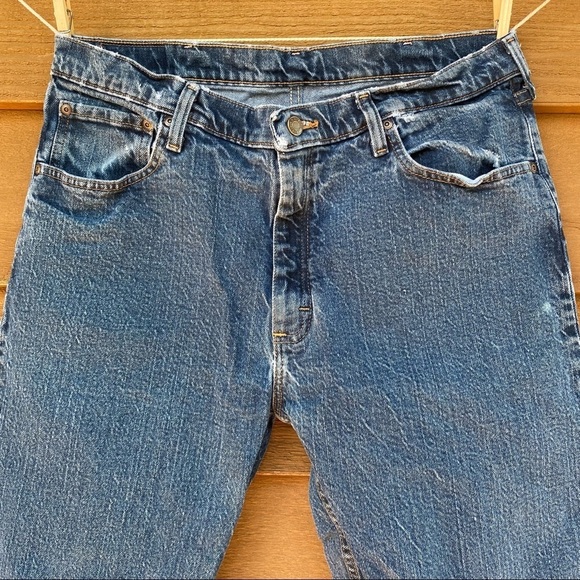 Vintage Wrangler Regular Fit Straight Leg Lightly Distressed Blue Jeans - Picture 3 of 13